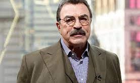 Tom Selleck-Life, Height, Wife, Twitter, Movies, Age, Net Worth